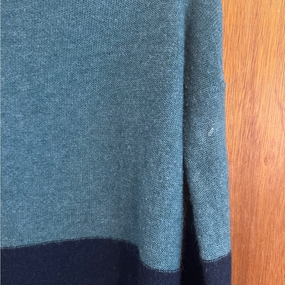 LAST CHANCE Carve Designs Colorblock Alpaca Wool Sweater - Picture 3 of 5